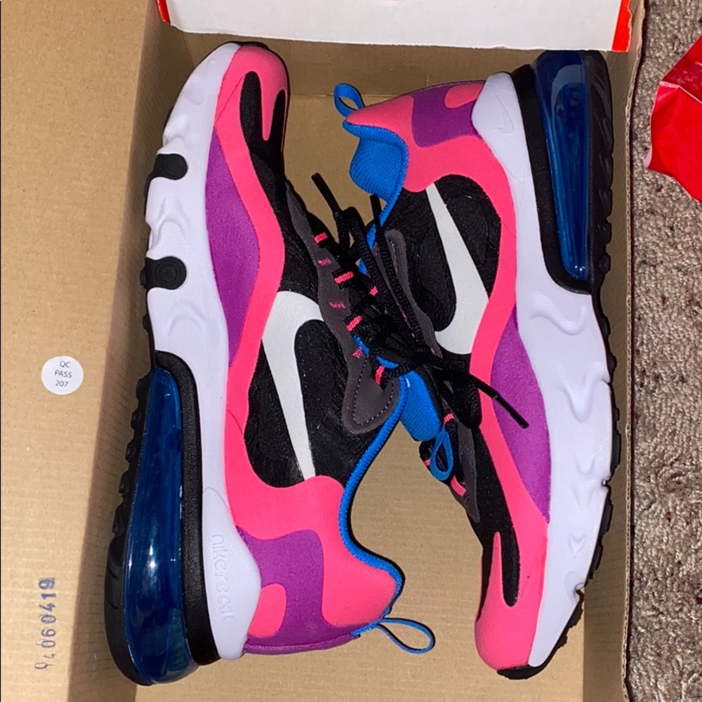 Grade School Air Max 270 Reacts